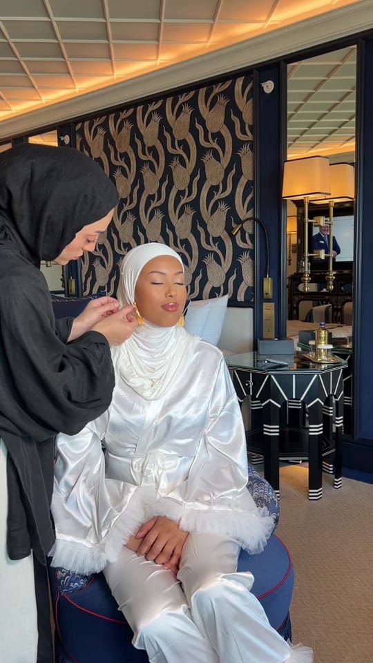 Post 10 by liinofficial on TikTok (video)