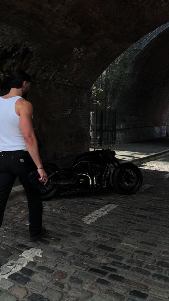 Post 6 by limitless_customs on TikTok (video)