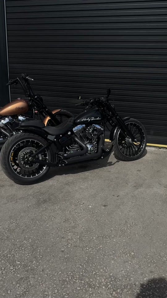 Post 10 by limitless_customs on TikTok (video)