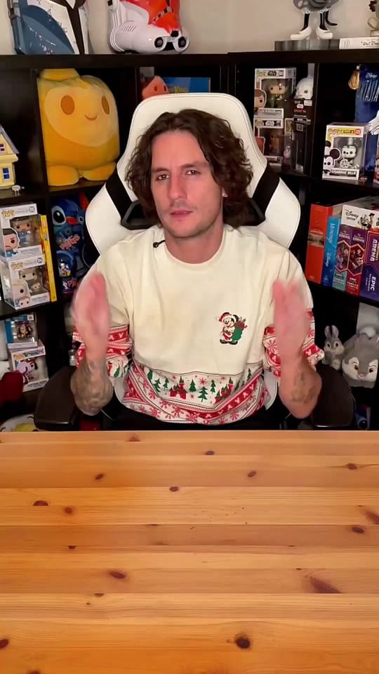 Post 5 by Ash Valmont on TikTok (video)