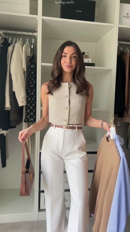 Post 8 by Sophie Louise on TikTok (video)
