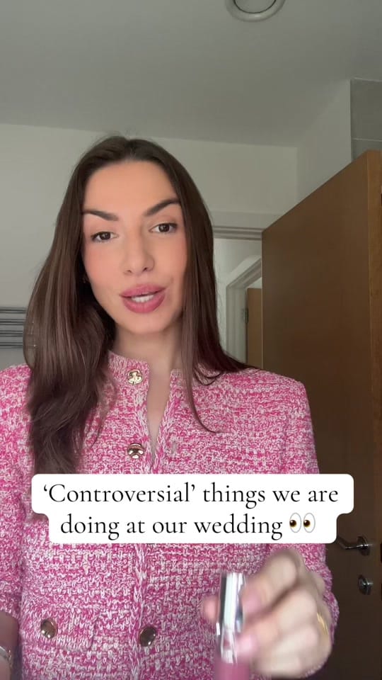 Post 6 by Sophie Louise on TikTok (video)