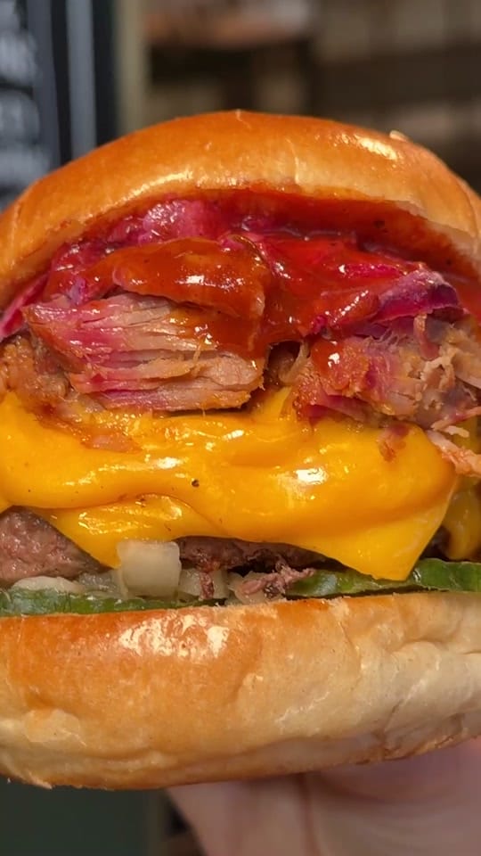 Post 2 by The Jolly Hog on TikTok (video)