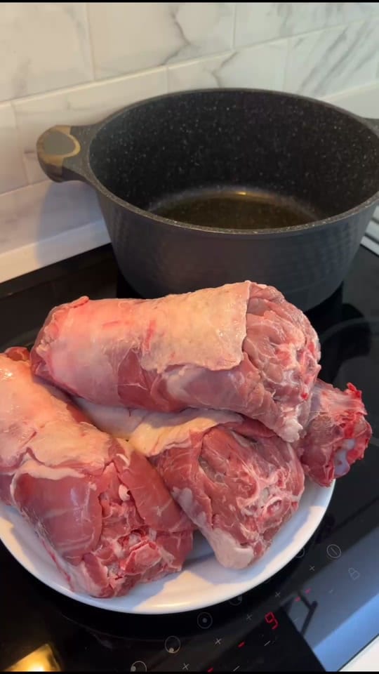 Post 6 by SHAHARZAD on TikTok (video)