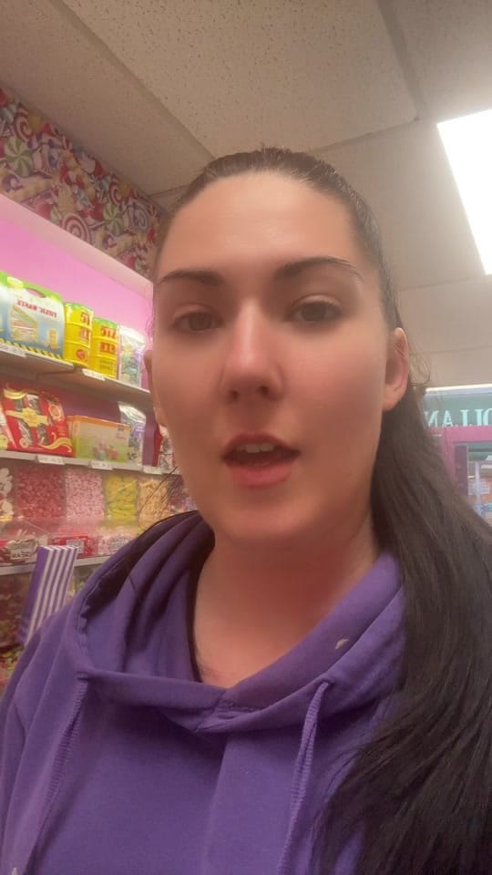 Post 1 by Jessicas Sweets on TikTok (video)