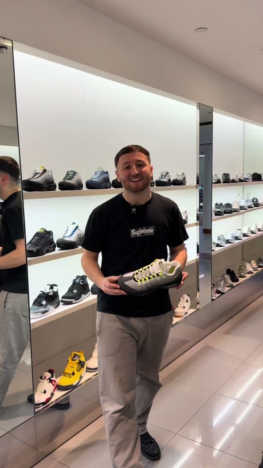 Post 2 by Empire Glasgow on TikTok (video)