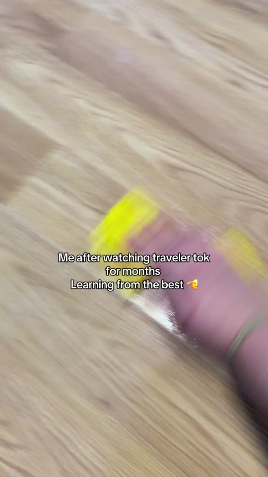 Post 8 by Chelsea 👱🏻‍♀️👶🏼❄️ on TikTok (video)