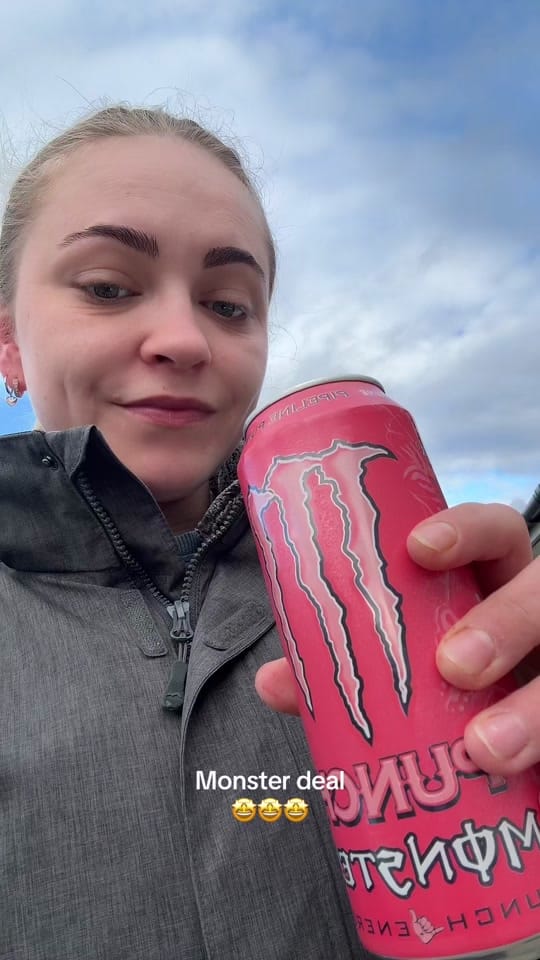 Post 7 by Chelsea 👱🏻‍♀️👶🏼❄️ on TikTok (video)
