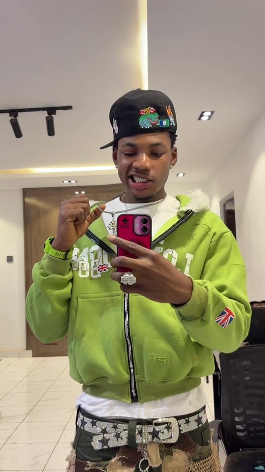 Post 3 by London boy⌚️ on TikTok (video)