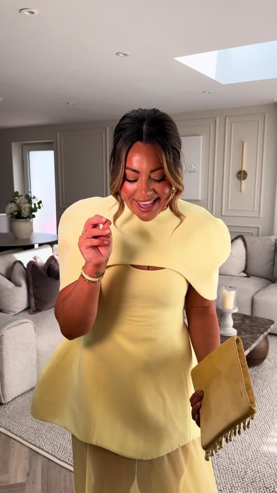 Post 4 by MINNIE MAY CLOSET | HIREUK on TikTok (video)