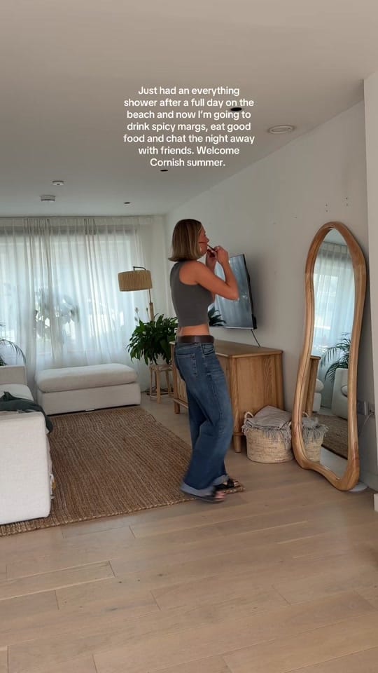 Post 1 by El on TikTok (video)