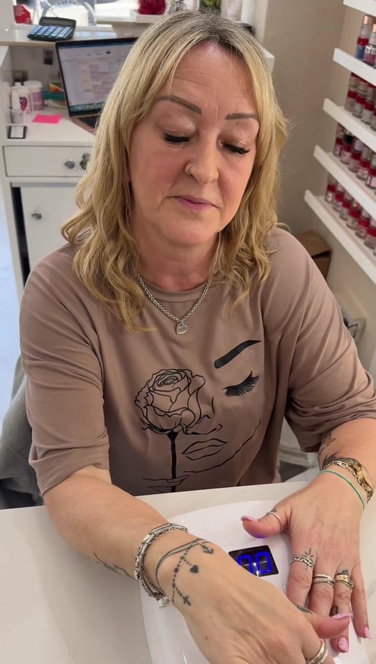 Post 7 by Beautiful Nails on TikTok (video)