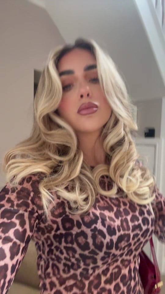 Post 3 by Amelia Mae x on TikTok (video)