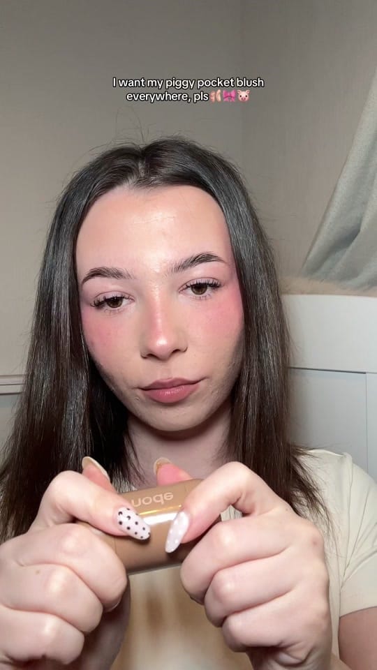 Post 8 by Hanna Elizabeth on TikTok (video)