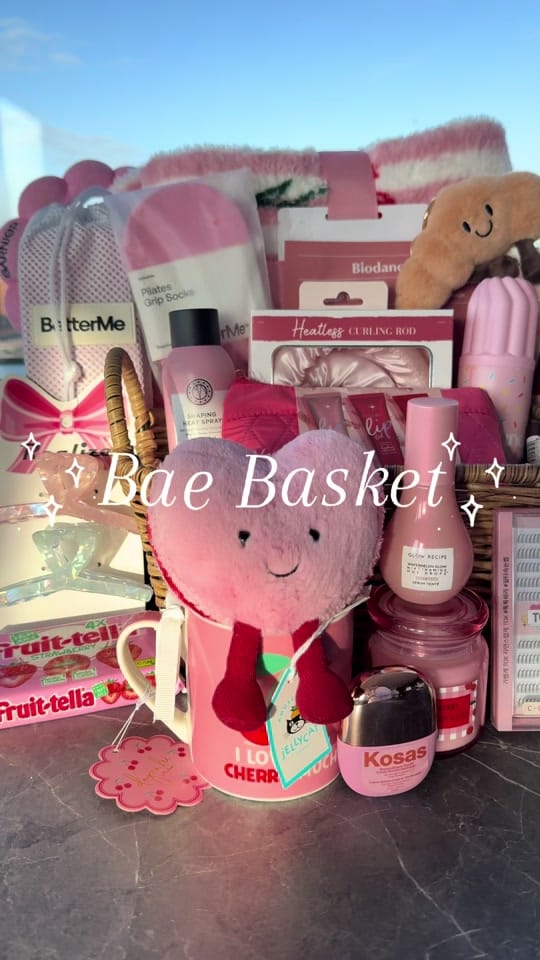 Post 8 by Mel 💕 on TikTok (video)