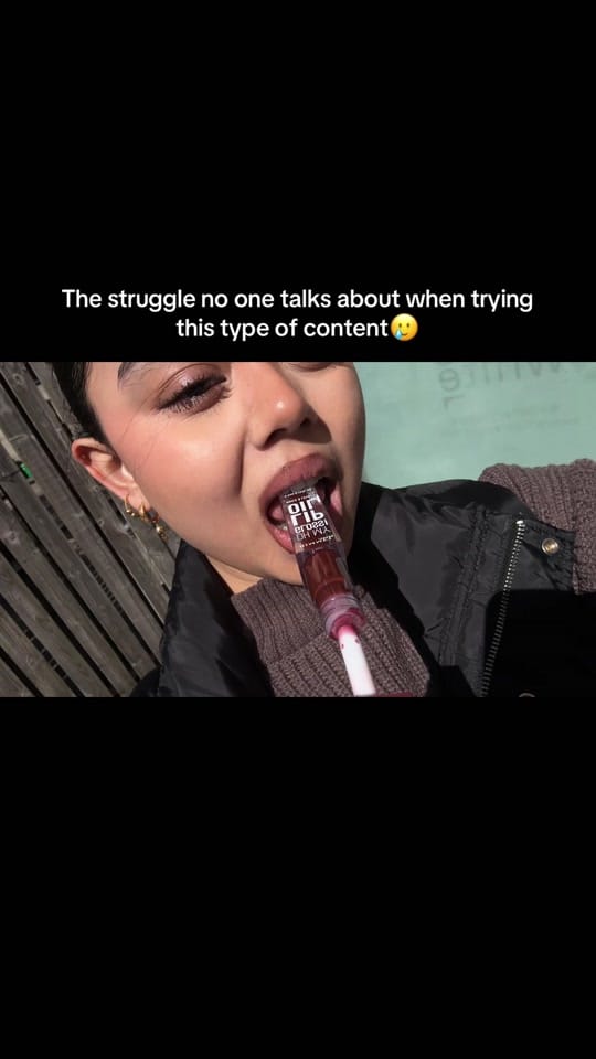 Post 3 by VALENTINA | BEAUTY CREATOR🤍 on TikTok (video)