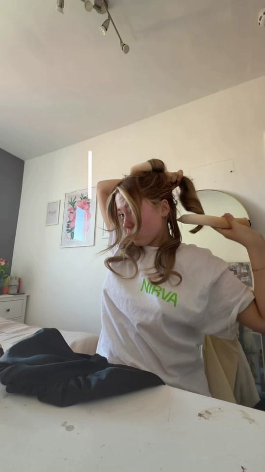 Post 3 by Chloe Harmer ⭐️ on TikTok (video)