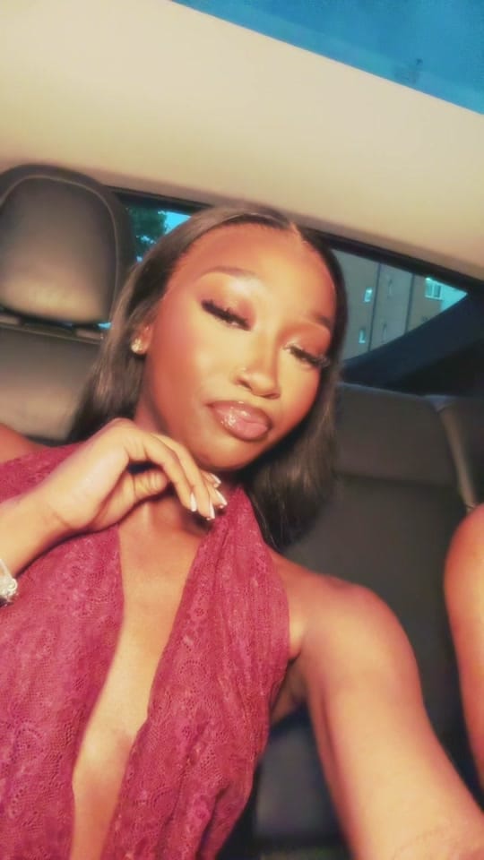 Post 6 by Lorin Hilton on TikTok (video)