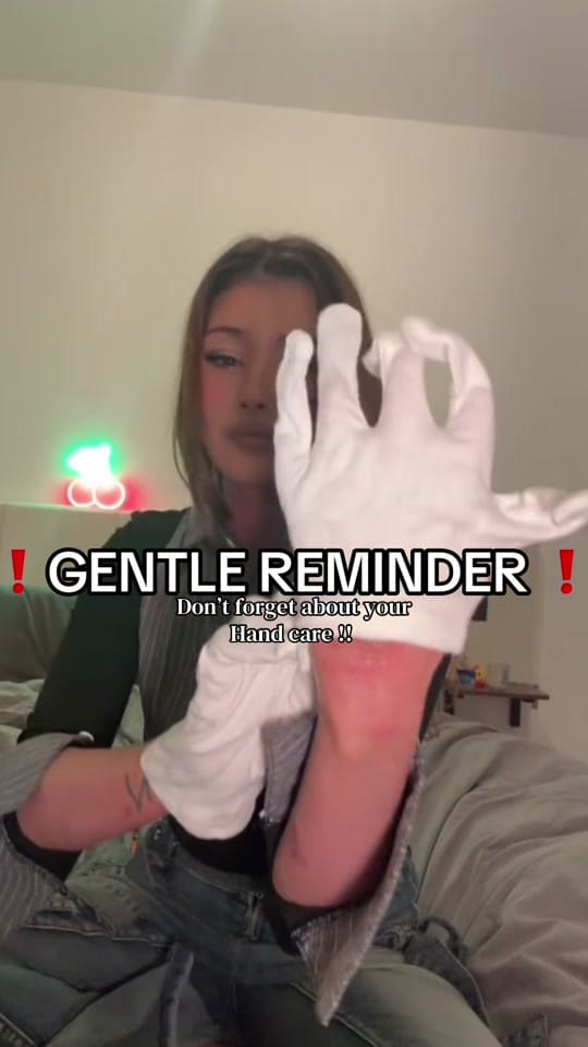 Post 7 by Ghoulishbutterfly on TikTok (video)