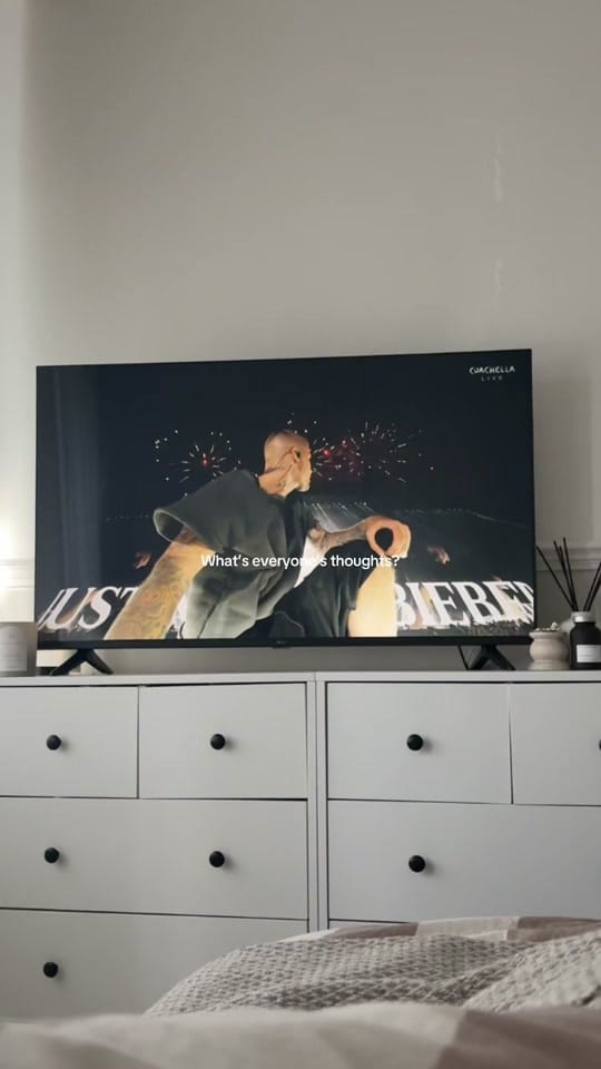 Post 2 by laurenannaa on TikTok (video)