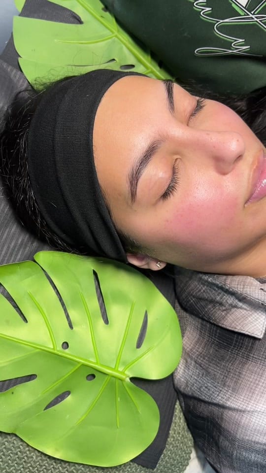 Post 8 by Yasmin | Lashes | Brows 💚 on TikTok (video)