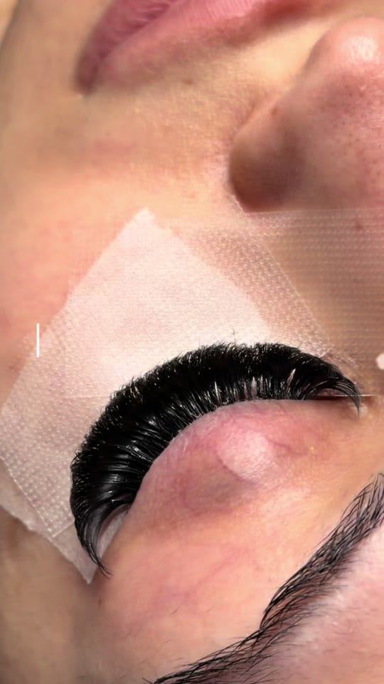 Post 5 by Daily Beauty Stop on TikTok (video)
