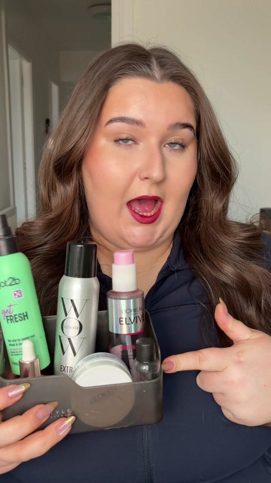 Post 5 by Andrea Mizzen on TikTok (video)