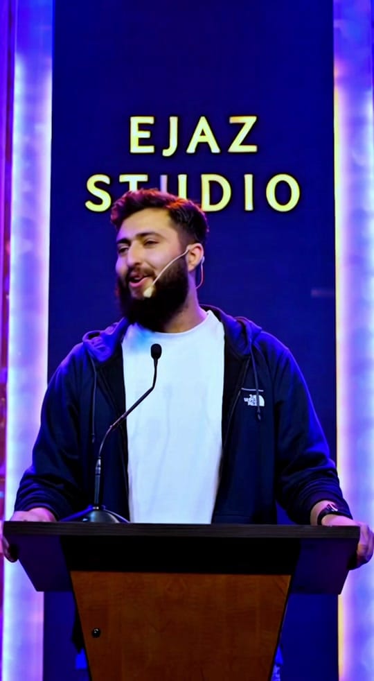 Post 6 by Ejaz Meer 🇬🇧 on TikTok (video)