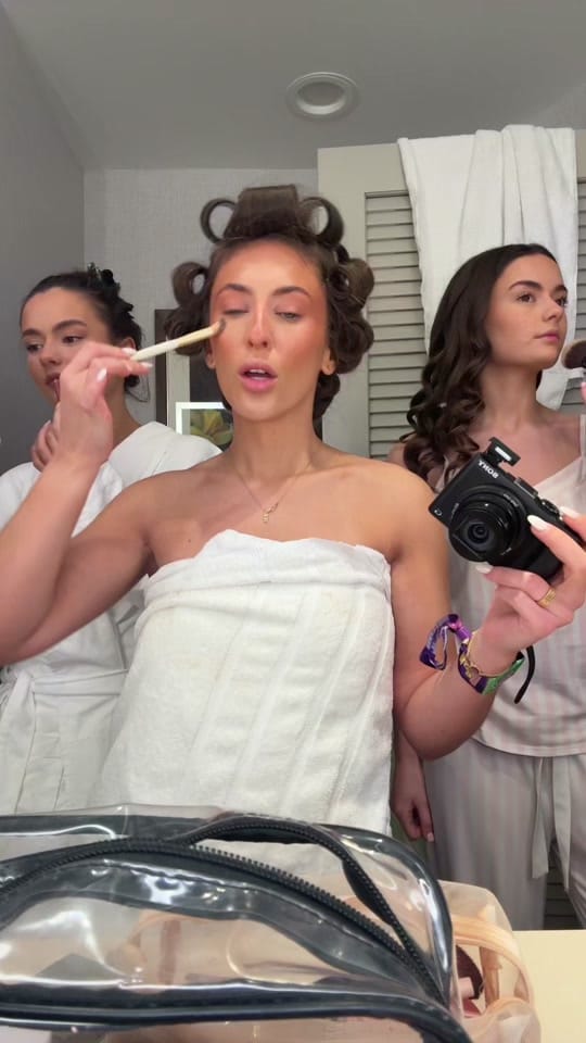 Post 10 by Liv Bell on TikTok (video)
