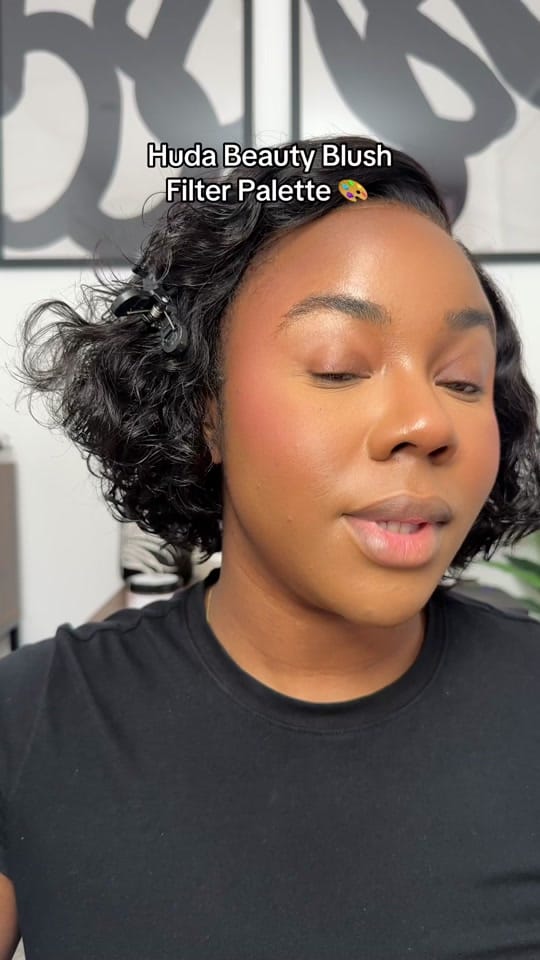 Post 3 by IAMYEYCHI | Beauty Creator 💋 on TikTok (video)