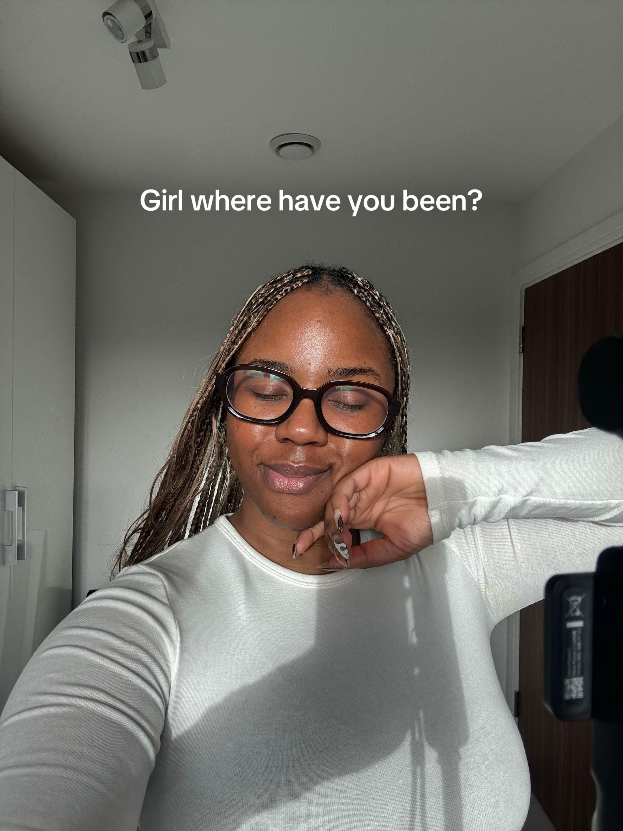 Post 1 by IAMYEYCHI | Beauty Creator 💋 on TikTok (video)