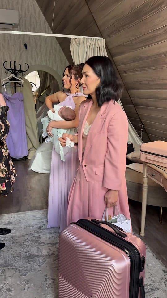Post 3 by House of Howes Brides on TikTok (video)