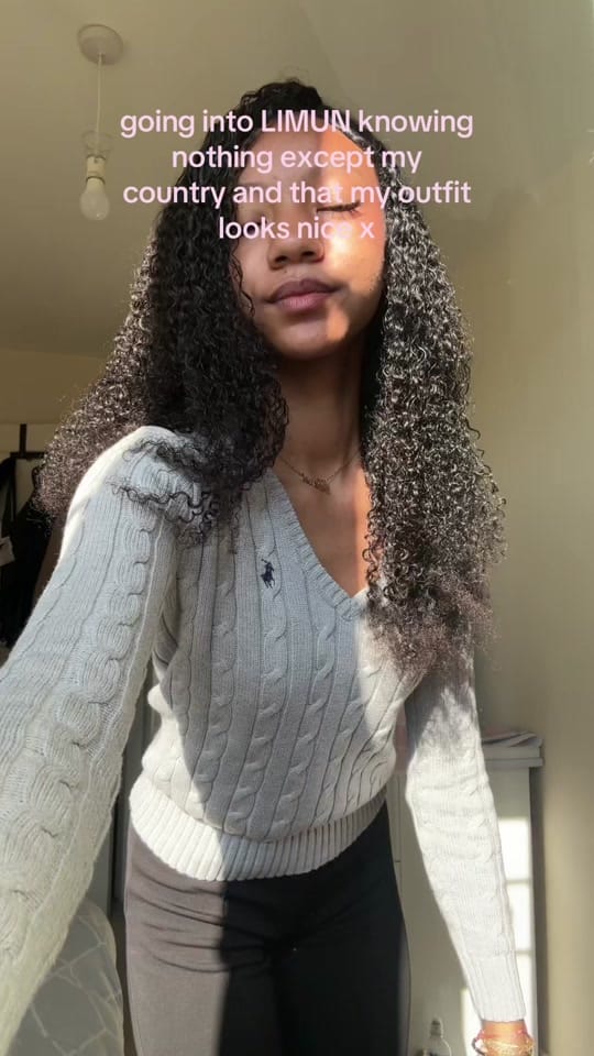 Post 10 by renée ꨄ on TikTok (video)
