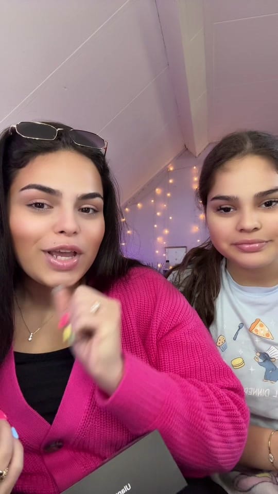 Post 5 by INDIRA-HELEEN on TikTok (video)