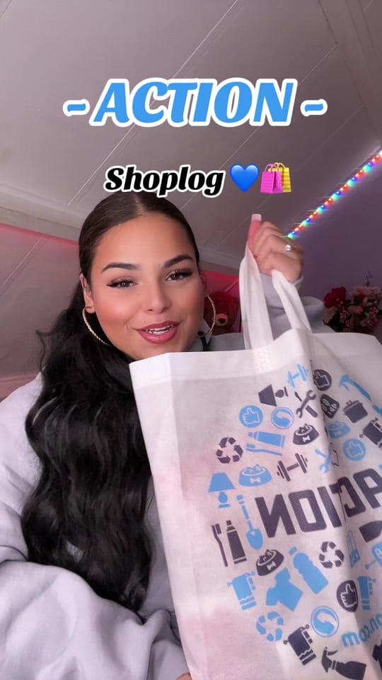 Post 10 by INDIRA-HELEEN on TikTok (video)