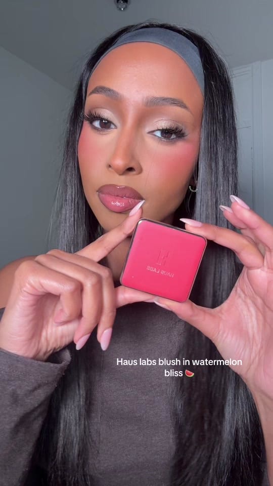 Post 5 by muna 🎀 on TikTok (video)