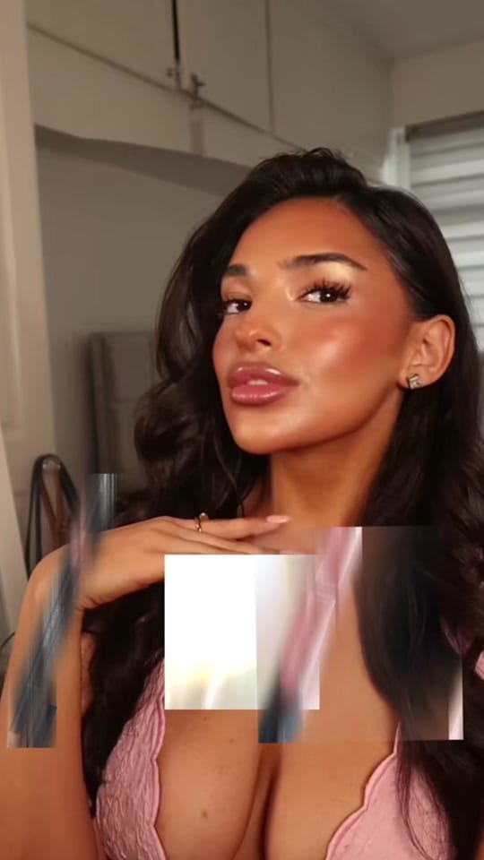 Post 5 by Jessica Vincenza on TikTok (video)
