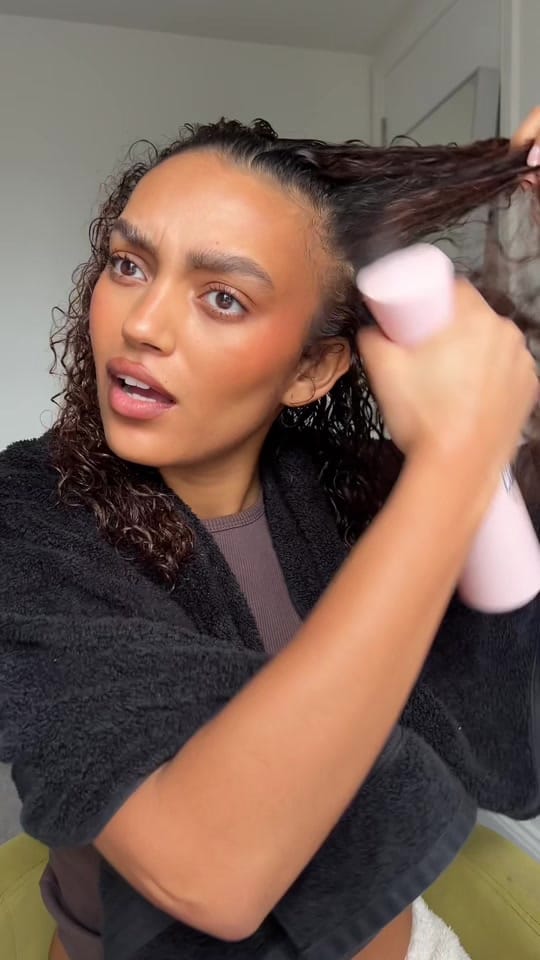 Post 9 by Paris on TikTok (video)