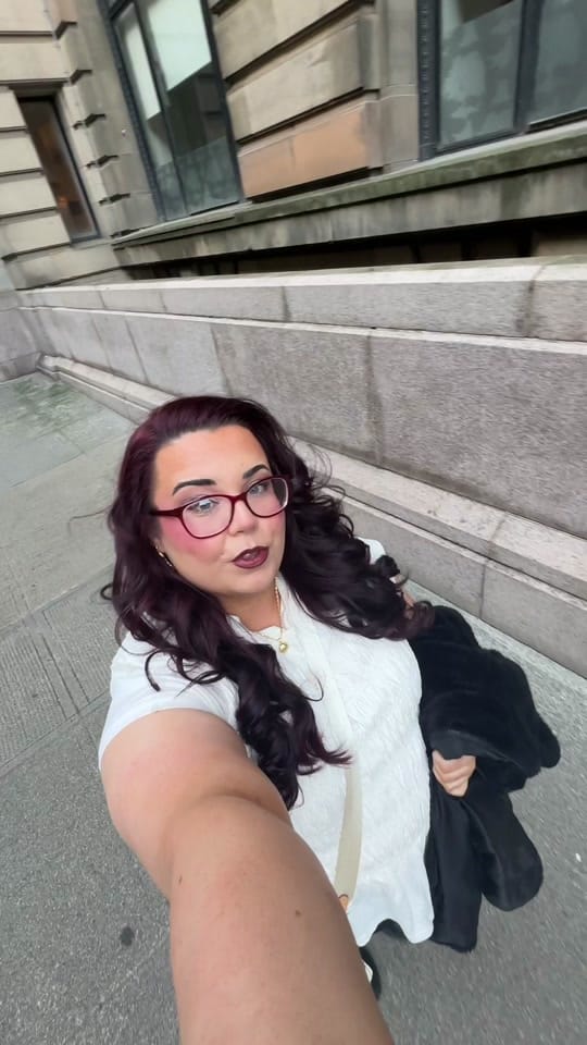 Post 4 by Jade McAllister🎀✨🎬 on TikTok (video)