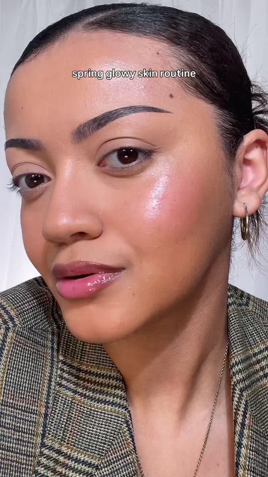 Post 5 by dominique on TikTok (video)