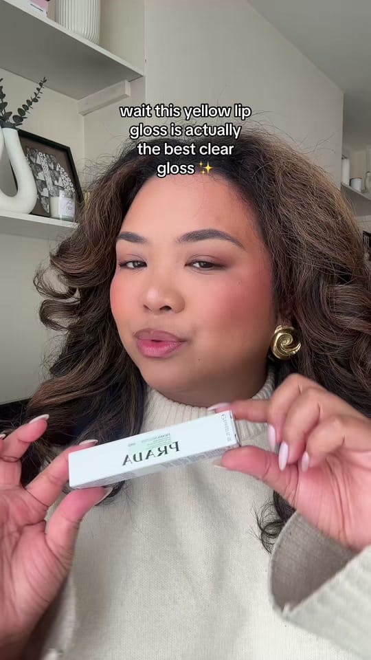 Post 4 by Camille on TikTok (video)