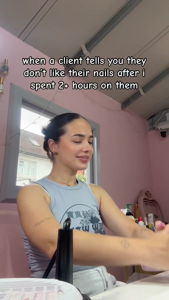 Post 10 by Nats | West London Nail Artist on TikTok (video)