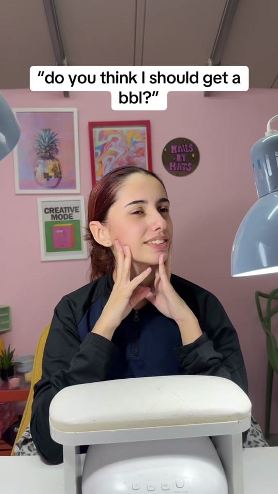 Post 6 by Nats | West London Nail Artist on TikTok (video)