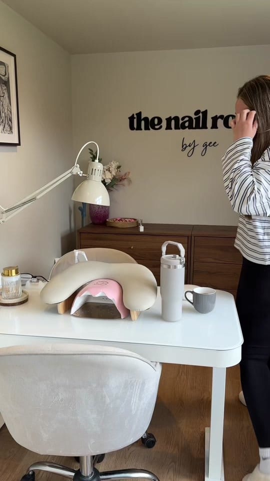 Post 3 by Georgina on TikTok (video)