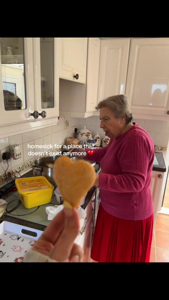 Post 4 by ✨sky annamaria✨ on TikTok (video)