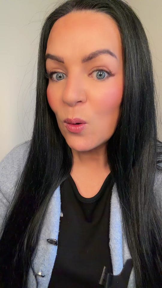 Post 1 by Claire Clarkson on TikTok (video)