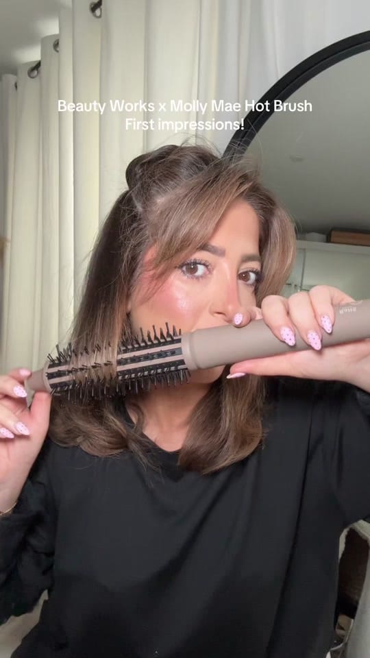 Post 8 by Joanna Georgina on TikTok (video)
