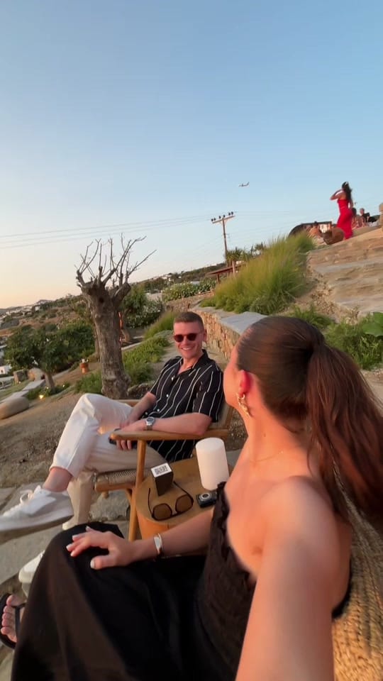 Post 9 by Rebecca Rose on TikTok (video)