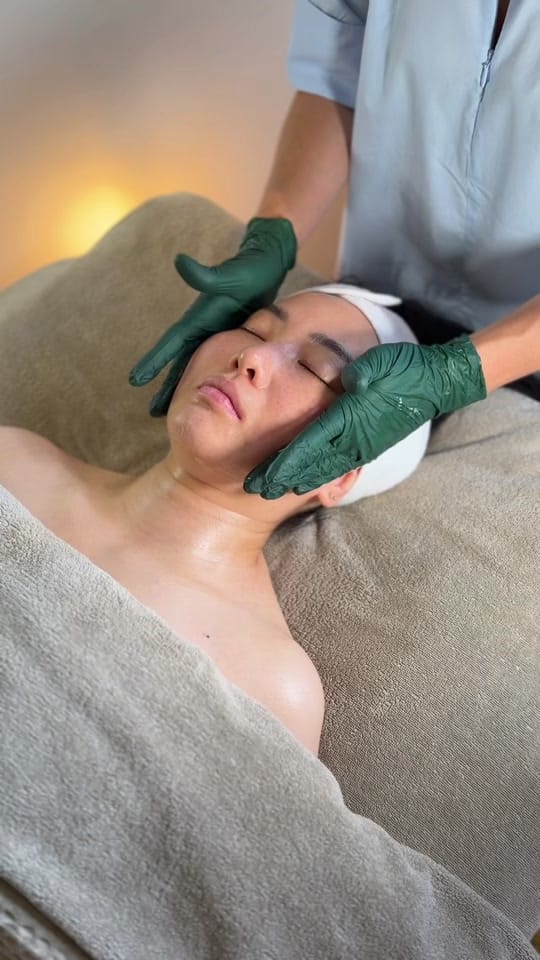 Post 5 by Charlie Perry Skin on TikTok (video)