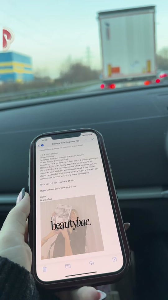 Post 8 by karliemallon on TikTok (video)